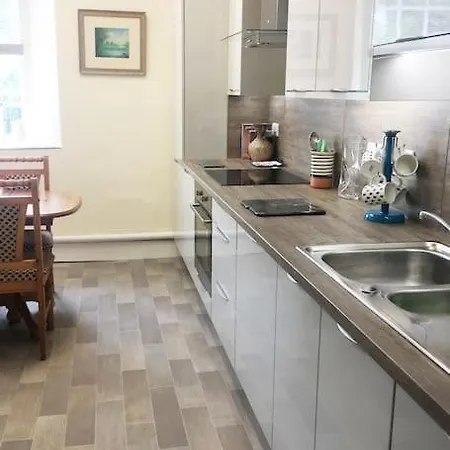 'the Wine Loft' Apartment Bowness-on-Windermere